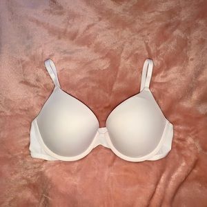 PINK Wear Everywhere Push-up Bra